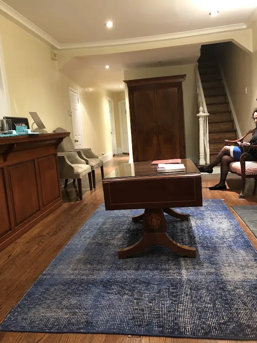 BeautyFix Upper East Side Picture 7