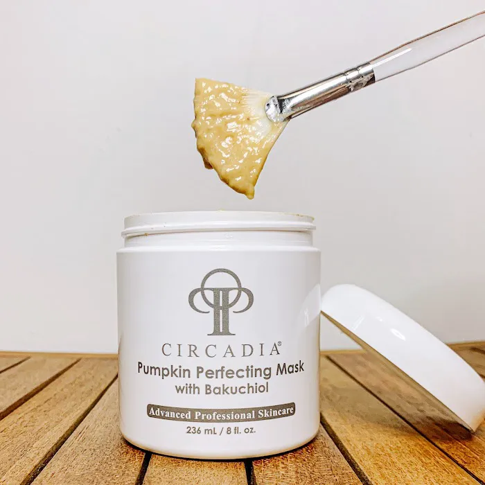 Plushe Aesthetics Picture 7