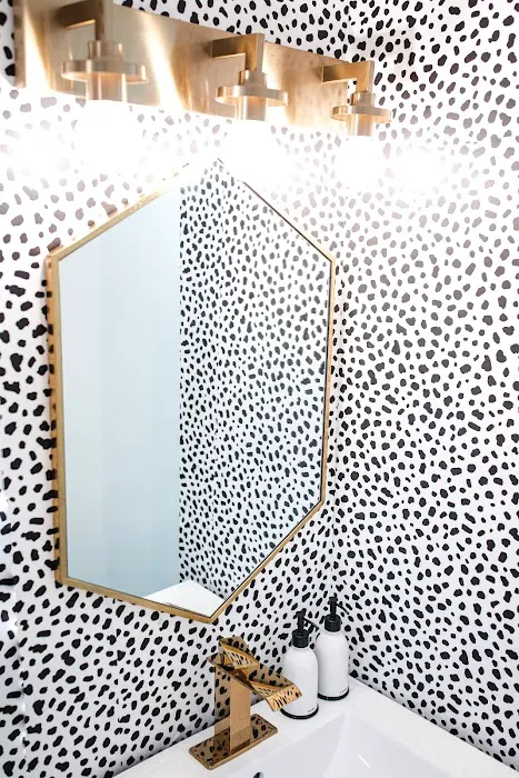 Skin Identity Picture 9