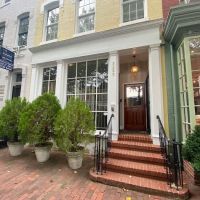 Bespoke Aesthetics + Wellness | Adrienne Shostak LME - Skin care, facials, and more ico