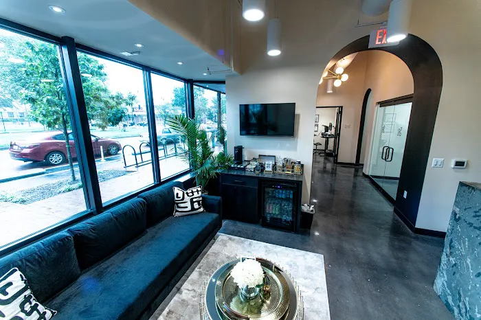 Peel Haus Aesthetics & Plastic Surgery Picture 2