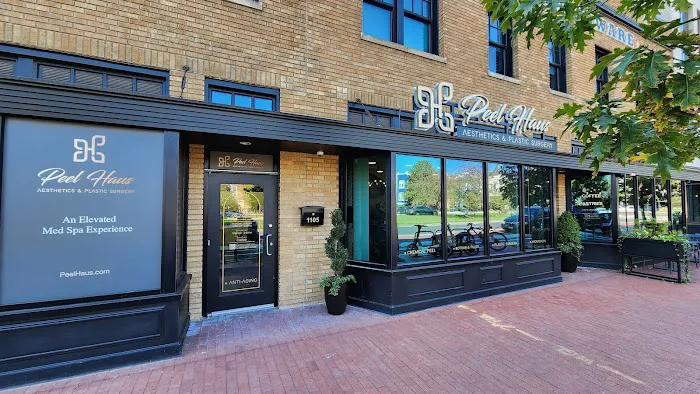 Peel Haus Aesthetics & Plastic Surgery Picture 4