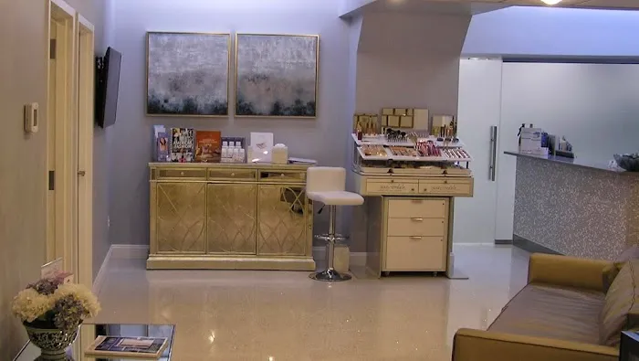 Cosmetic Skin Institute Picture 8