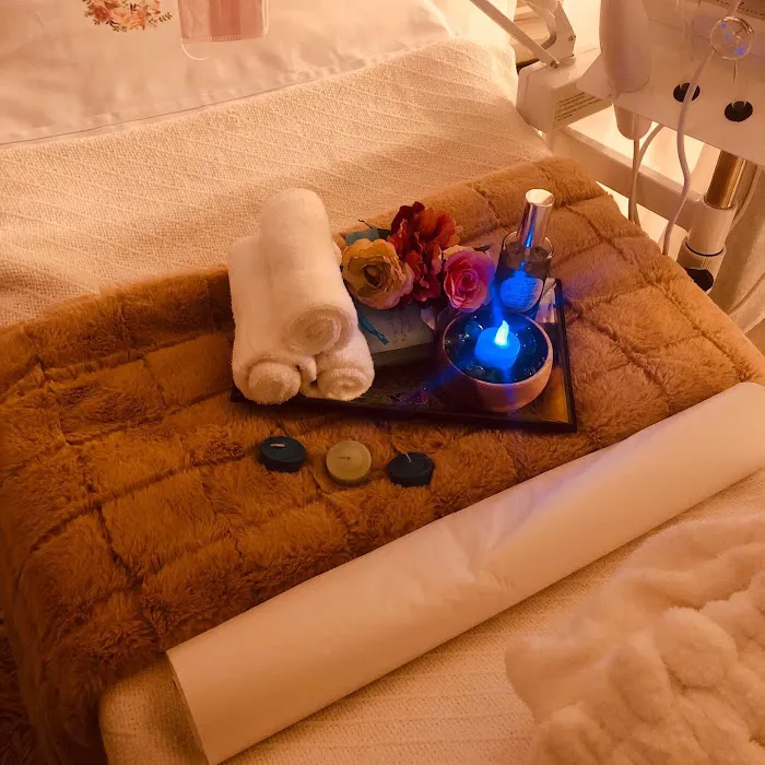 KeriZ Lash & Skincare Picture 7