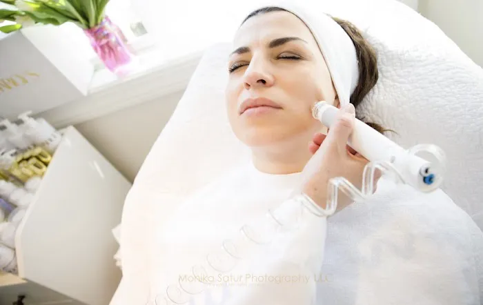 Gmirka Luxury Skin Care Picture 3