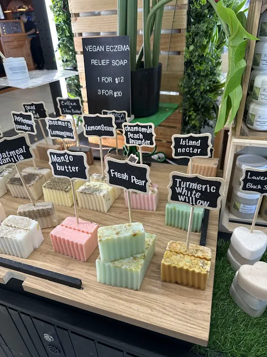 Beautiful Amore Skincare JFK Terminal 8 Picture 6