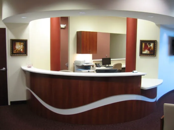 Maragh Dermatology - Rockville Picture 3