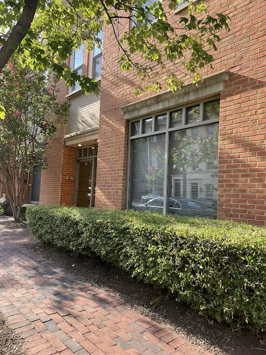 Skin Lounge Old Town Picture 3