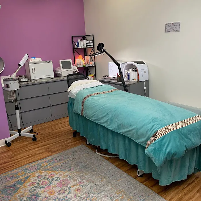 Nilou MedSpa Picture 3