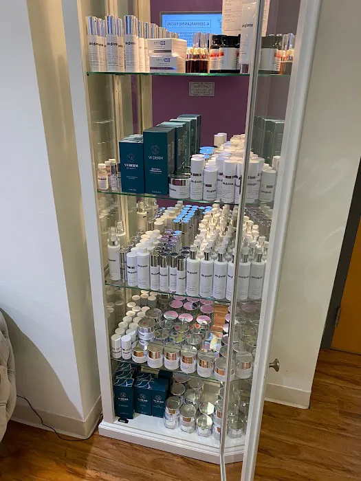 Nilou MedSpa Picture 1