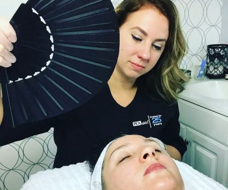 Skin Therapy by Melissa