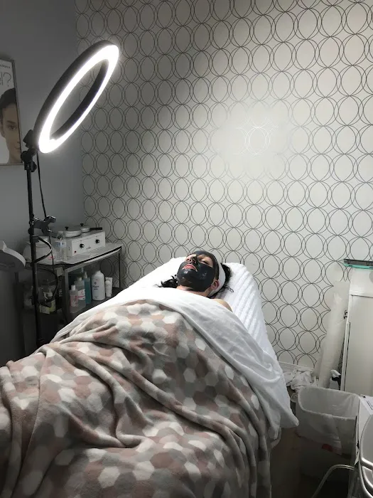 Skin Therapy by Melissa Picture 8