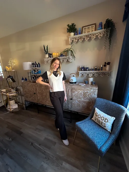 The Skincare Studio by Aneeta Li Picture 6