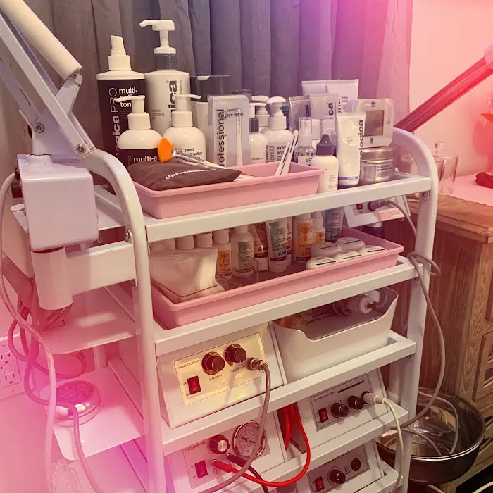 Hill Esthetics Picture 4