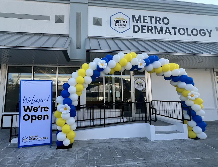 Metro Dermatology - Glen Oaks Picture 2