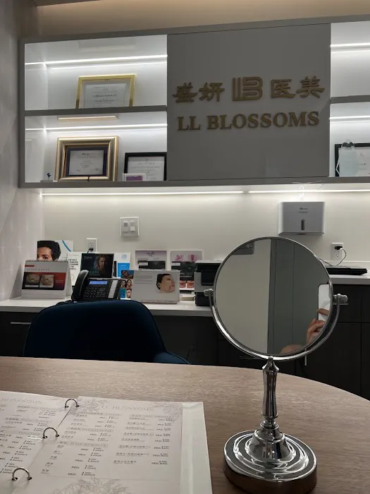 LL Blossoms Cosmetic Clinic Picture 8