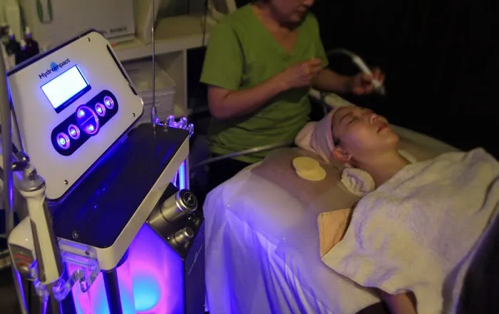 iAesthetic Beauty & Skin Care Picture 10