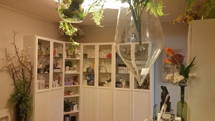 Eunyoung Park Aesthetics 박은영 에스테틱 Picture 2