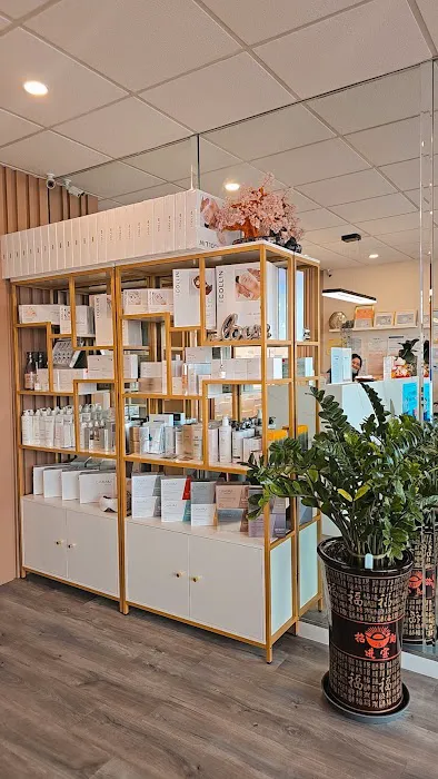 Charming Skin Care Picture 6