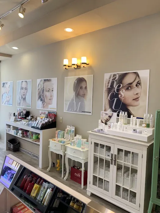 뉴욕 스킨케어 Alex Cosmetic Skincare | Skincare in Flushing | Herb 2 Peel, HIFU LDM, Acne Treatment in Flushing, NY Picture 2