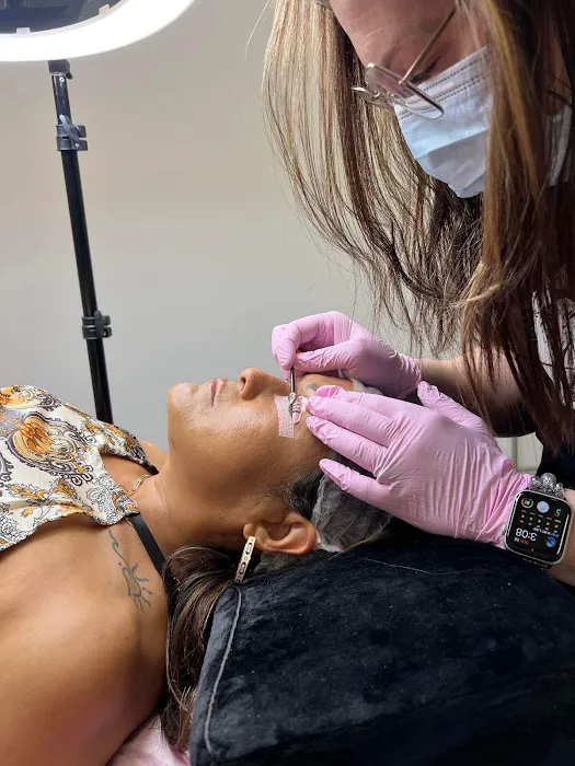 Beauty Addict LLC Picture 5