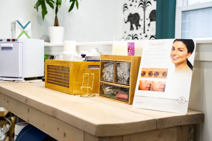 Collective Beauty Skincare Studio Picture 4