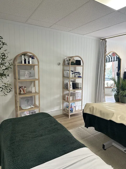 Collective Beauty Skincare Studio Picture 8