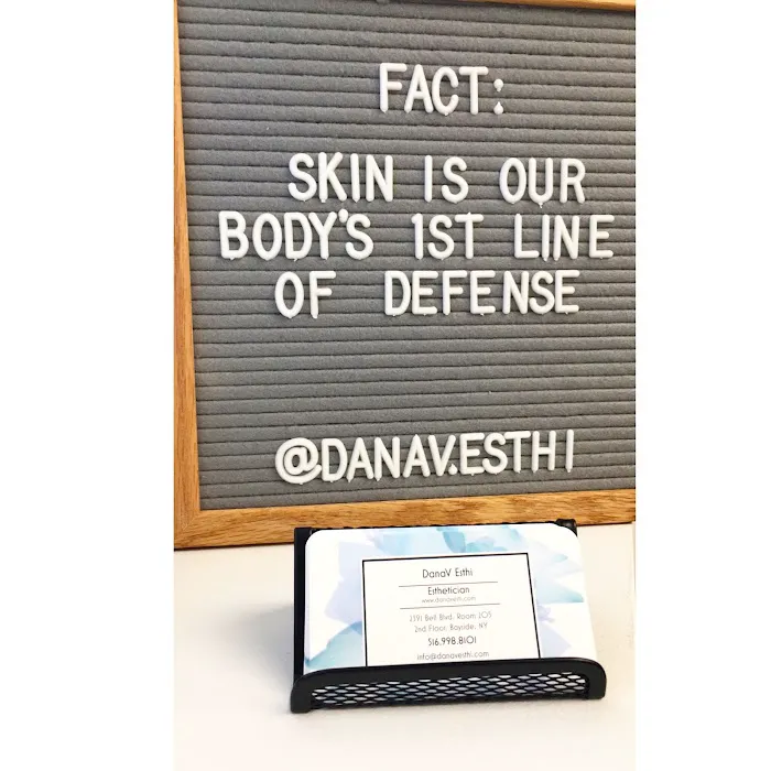 Dana V. Esthi Picture 6