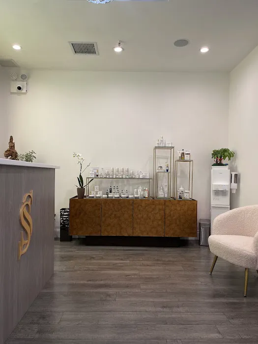 Skin Sanctuary Professional skincare Picture 2