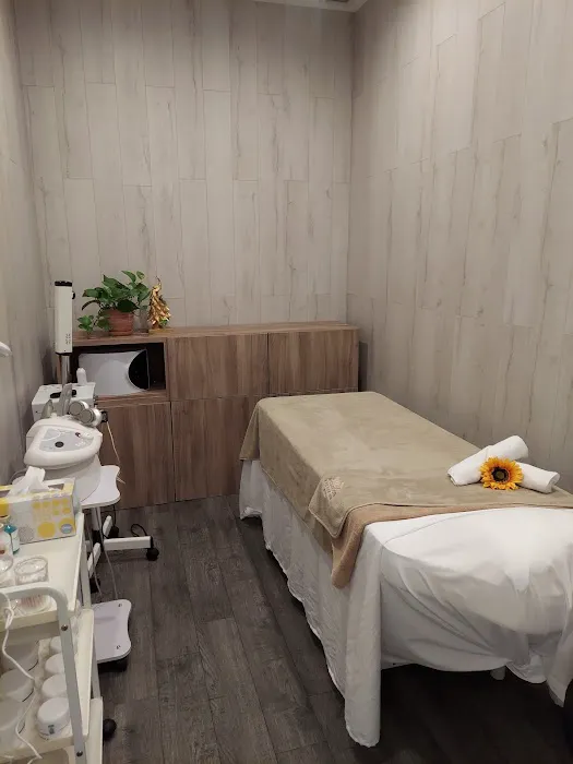 Skin Sanctuary Professional skincare Picture 4