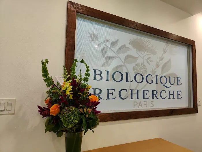 Skin Sanctuary Professional skincare Picture 7