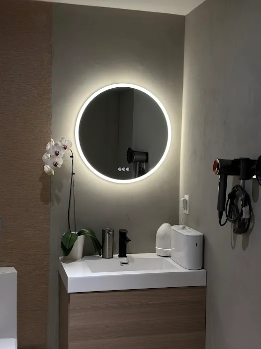 La Queen Aesthetics Skin Care Picture 9