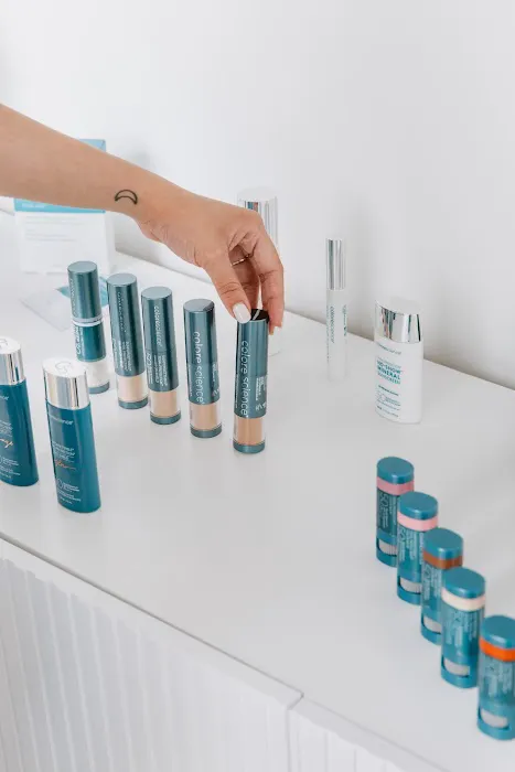 The Glowy Skin Studio Picture 1