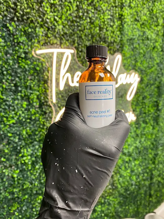 The Glowy Skin Studio Picture 5