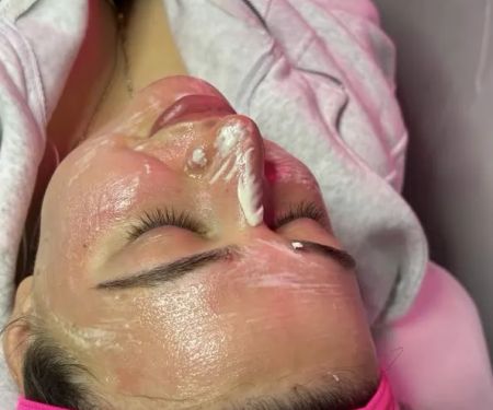 Luxour Beauty Lounge