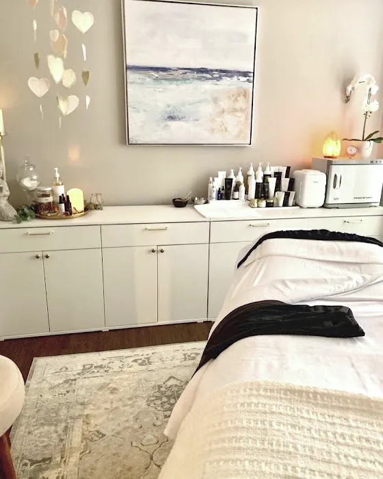 Healing Light Skincare & Reiki Picture 1