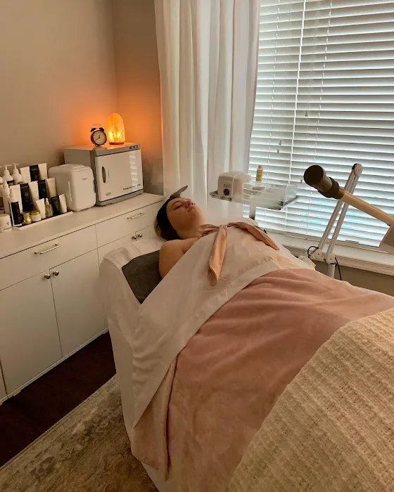 Healing Light Skincare & Reiki Picture 2