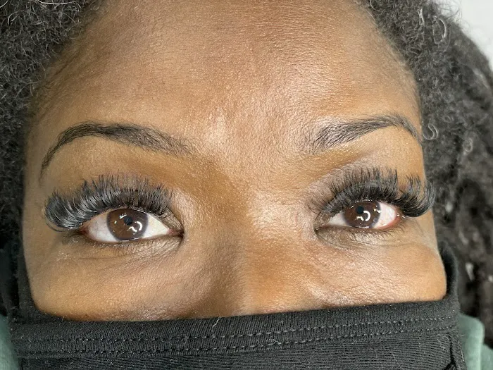 LC Glam Box Picture 6