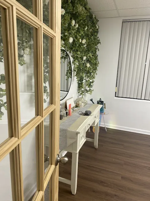 Klar Spa Studios K-Beauty Clinic Picture 6