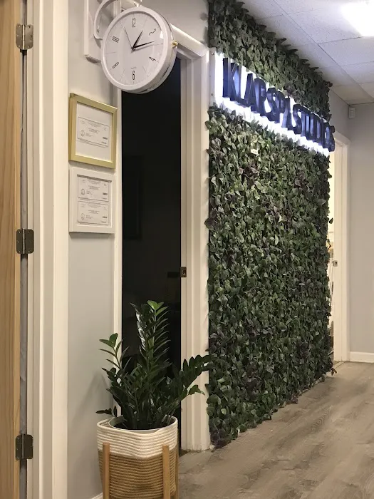 Klar Spa Studios K-Beauty Clinic Picture 7