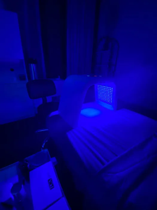 Curated Beauty Bar Picture 2