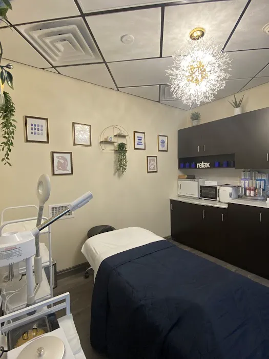 Glowing Goddess Skin Company Picture 1