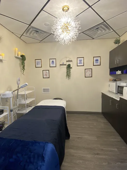 Glowing Goddess Skin Company Picture 4