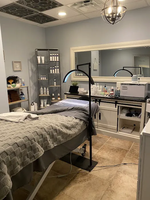 Emma Pecar (EP) Esthetics Picture 5