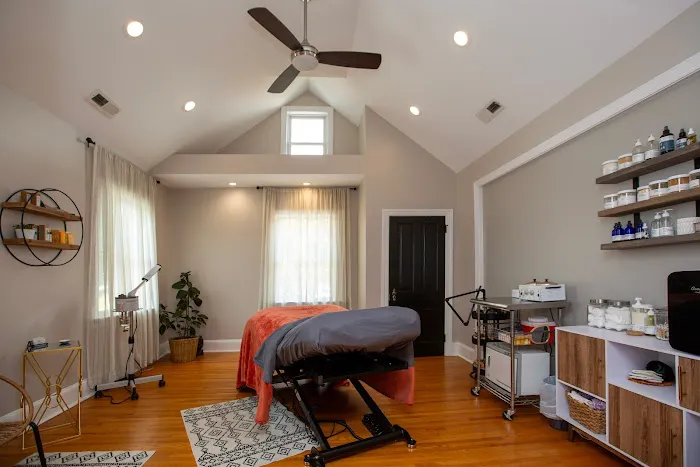 Rachel Ferraro Esthetics Skincare Products and Services Picture 6