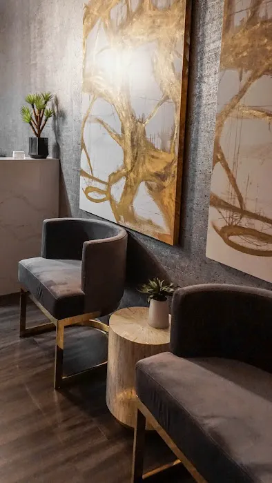 McLean Dermatology and Skincare Center Picture 5