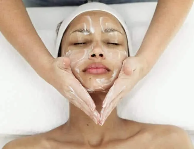 Yana Skin and Beauty Picture 2