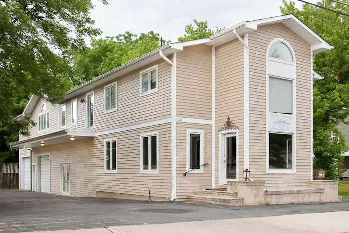 Bellini Salon and MedEsthetics Picture 2