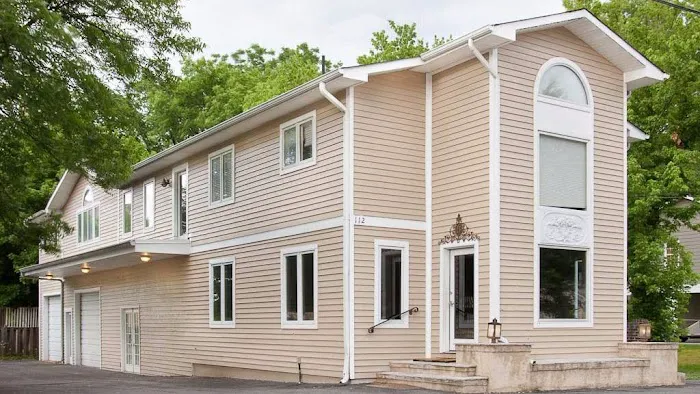 Bellini Salon and MedEsthetics Picture 1