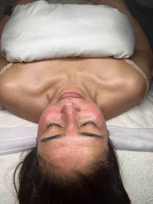 Clear Complexions Esthetics Picture 10